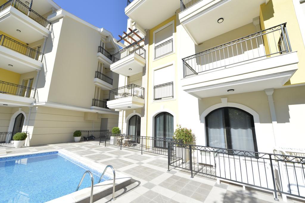 Posto Capitano C Group Apartment โกตอร์ ภายนอก รูปภาพ