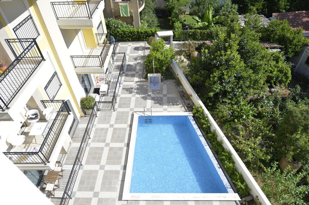 Posto Capitano C Group Apartment โกตอร์ ภายนอก รูปภาพ