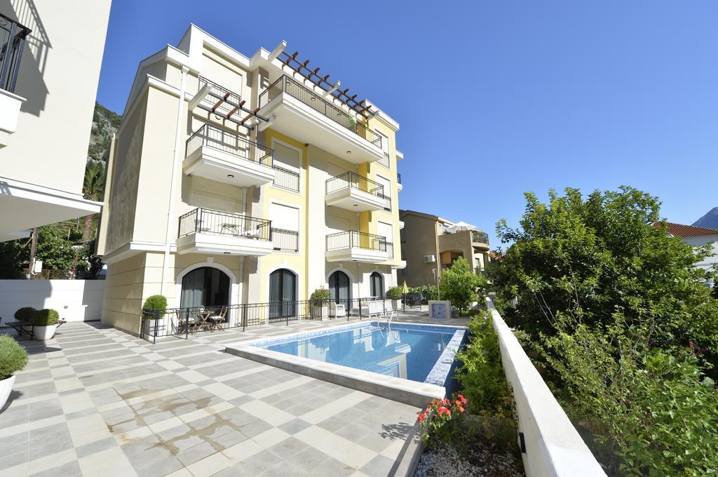Posto Capitano C Group Apartment โกตอร์ ภายนอก รูปภาพ