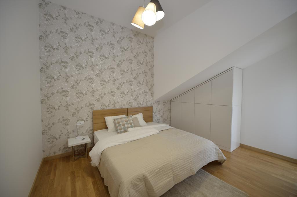 Posto Capitano C Group Apartment โกตอร์ ภายนอก รูปภาพ
